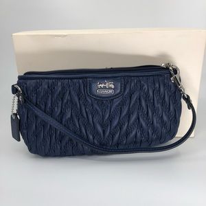 Coach wallet clutch